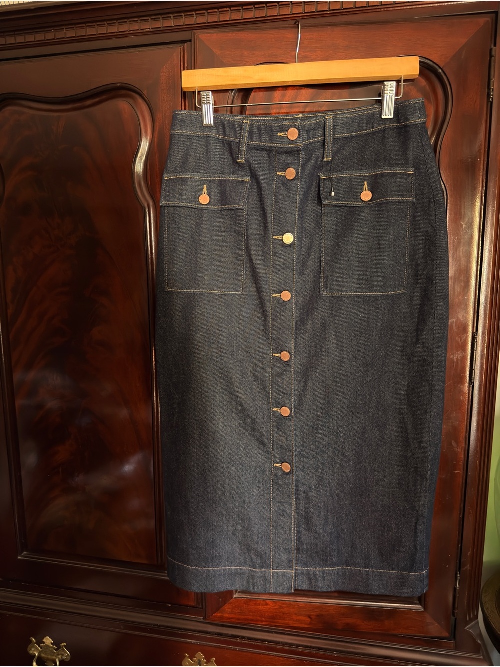 Banana Republic Dark Blue Denim Utility Midi Skirt Size 8 NWOT